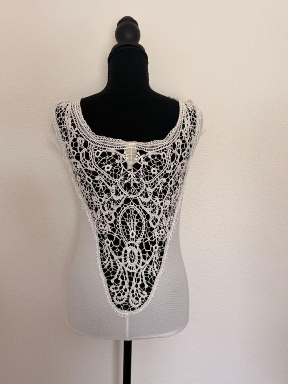 Line Up elevated basic top 🤍✨ Size XS–S - Picture 5 of 7